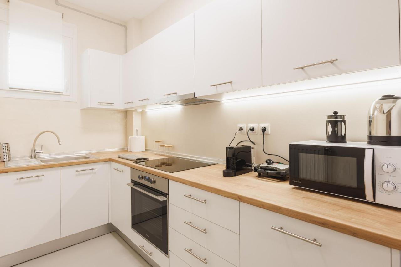Fully Renovated Luxurious Semi-Basement Studio Aten Exteriör bild