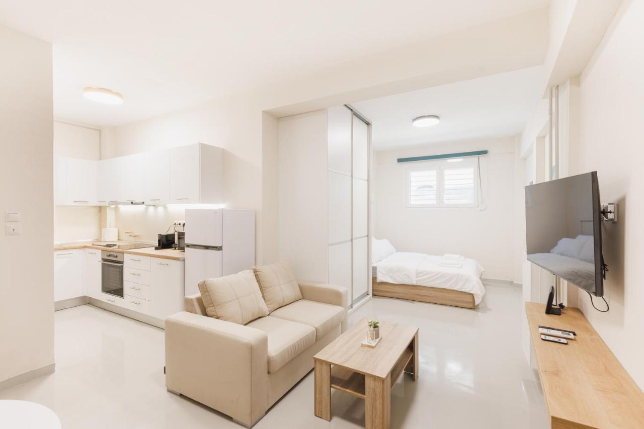 Fully Renovated Luxurious Semi-Basement Studio Aten Exteriör bild